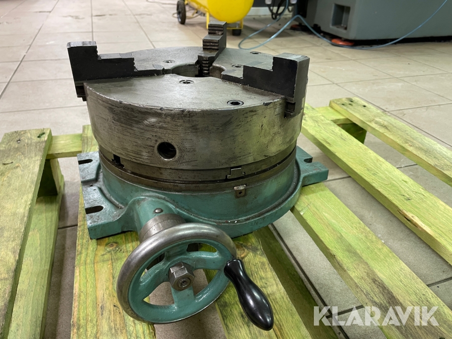 Rundmatningsbord Hvilands med chuck