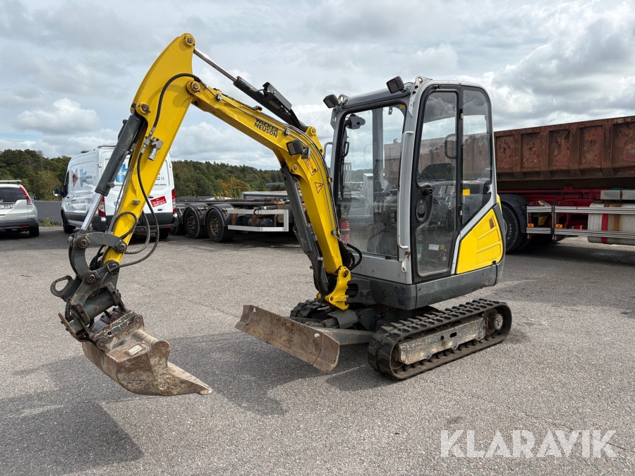 Grävmaskin Wacker Neuson ET18 med powertilt och skopor