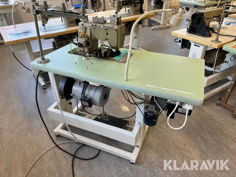 Industrisymaskin Union Special HF 600 / HF 622, Örebro, Klar