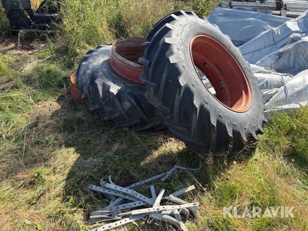 Dubbelmontage Goodyear 18.4-34