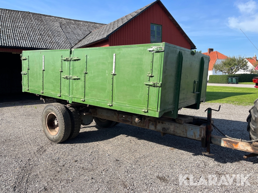 Påhängsvagn med presenning