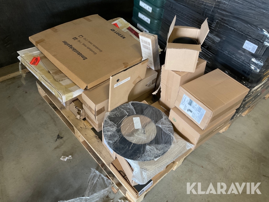 Blandat tillbehör Kamin