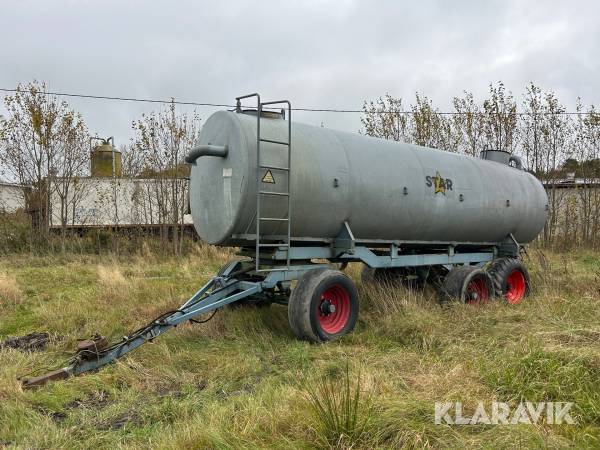 Tankvagn STAR 16 m³ på bromsat Gisebo tippchassi