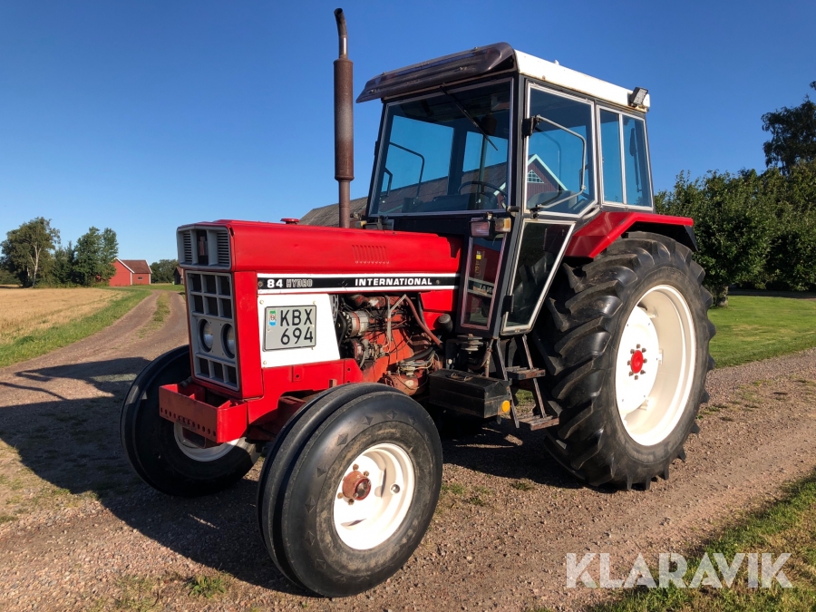 Traktor International 84 Hydro 