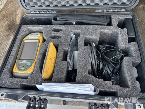 Handhållen RTKG GPS Topcon GRS 1 med tillbehör