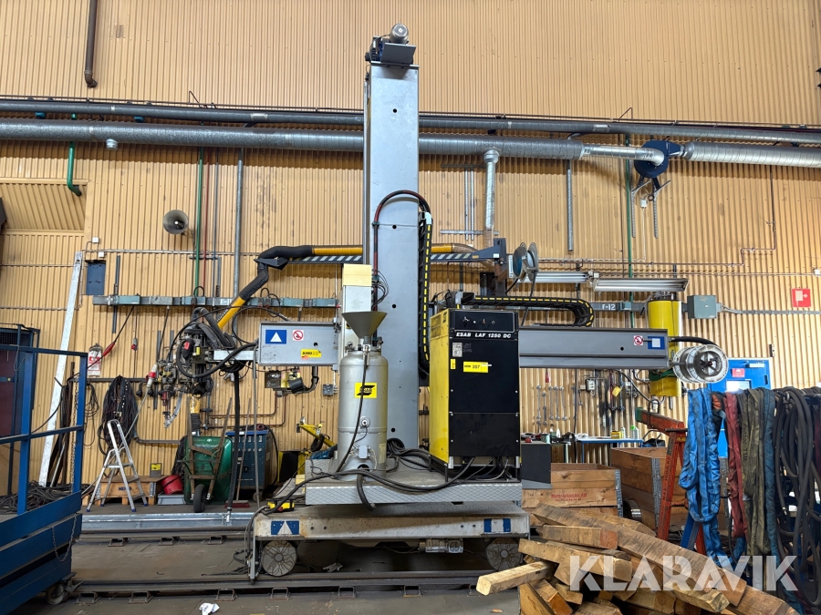 Svetskran ESAB CaB 460 C 3x3 MIR - Rälsgående