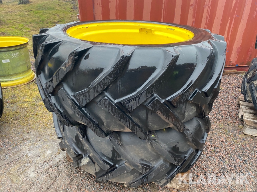 Traktordäck på fälg Trelleborg Twin 600-38