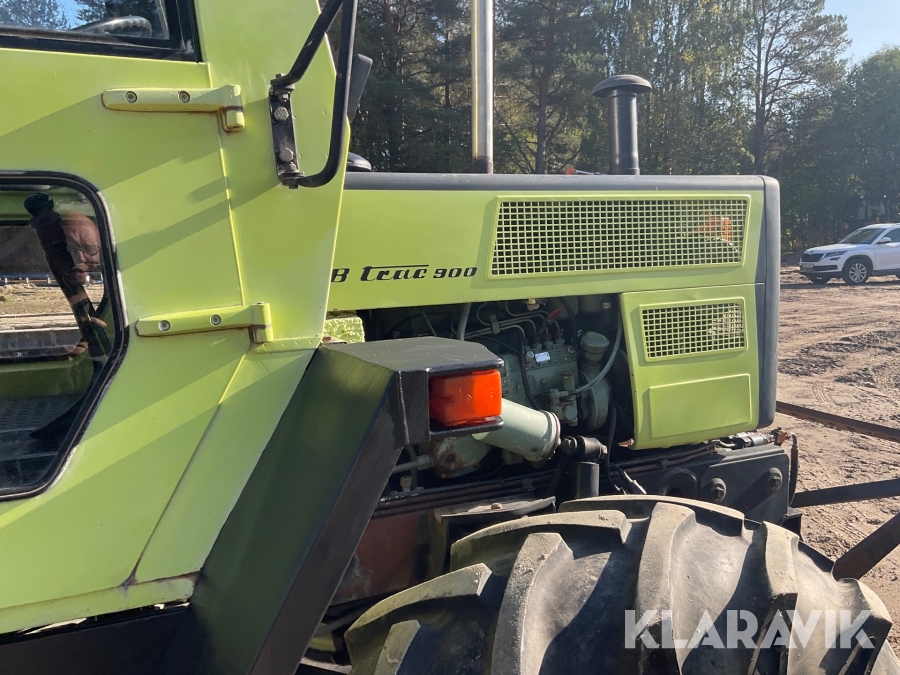 Traktor MB Trac 900