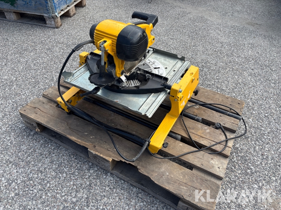 Kap / Ger och klyvsåg Dewalt