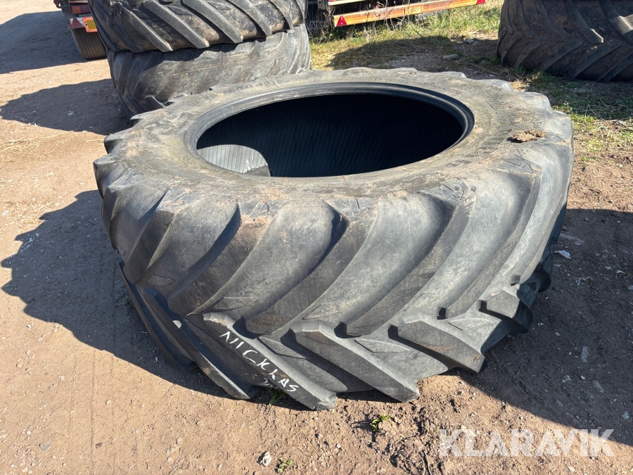 Traktordäck Michelin 710/60-42 1st