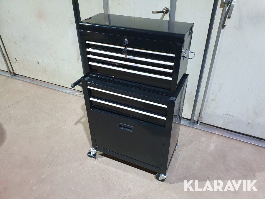 Verktygsvagn med verktyg