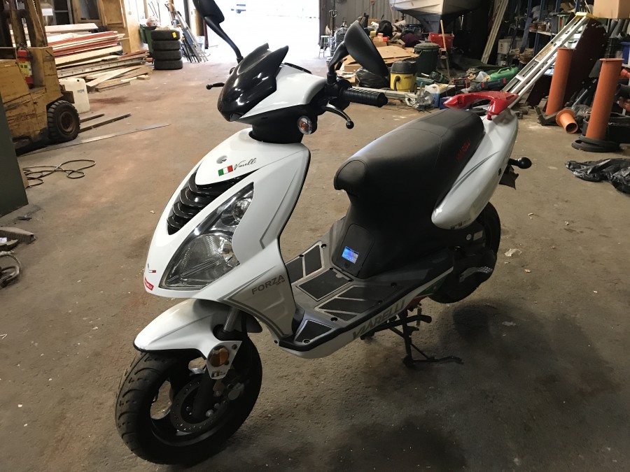 Moped Viarelli Forza klass 2