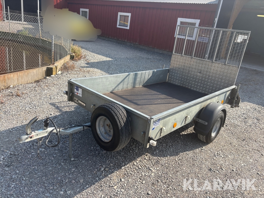 Personbilssläp Ifor Williams P8e