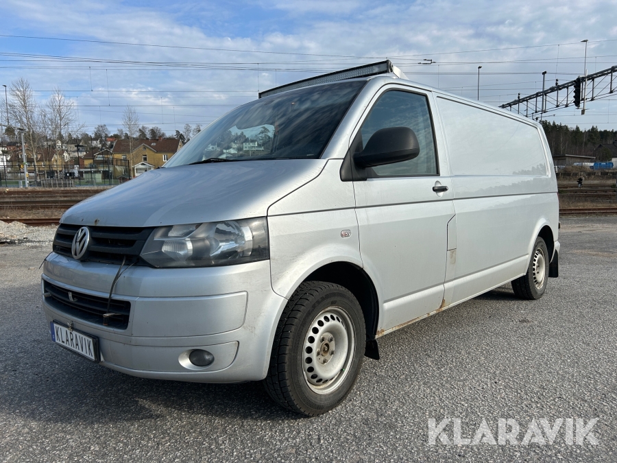 Skåpbil Volkswagen Transporter T5 2.0 TDI 4MOTION (140hk)