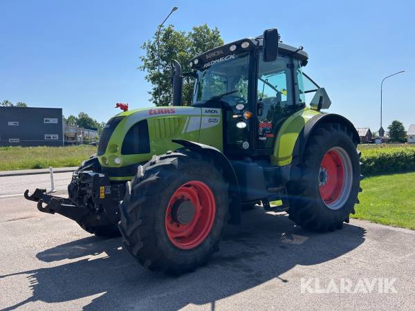 Traktor Claas Aeion 640