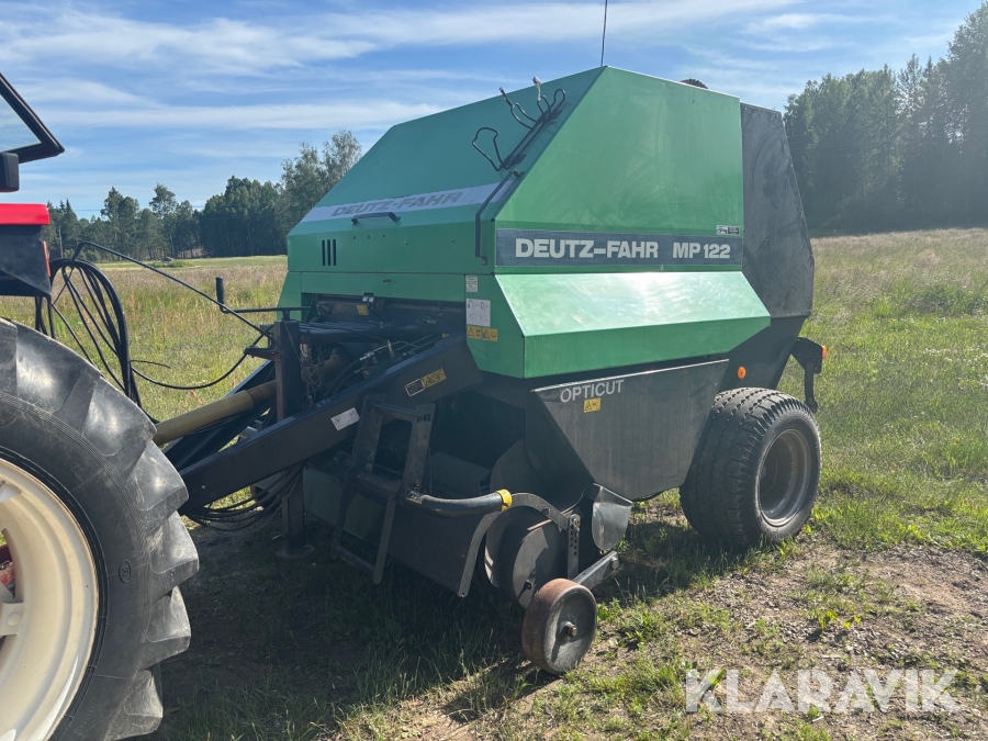 Rundbalspress Deutz-fahr MP 122