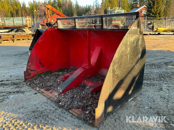 Högtippande lastarskopa Stora BM