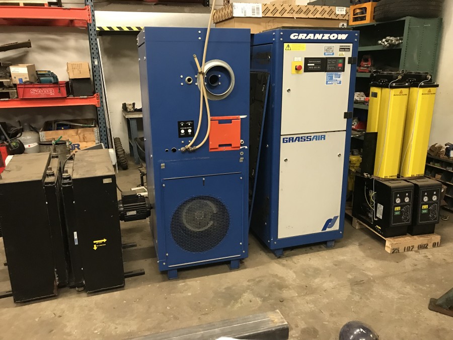 2st Kompressorer, 2st Kylare & 2st Luftrenare