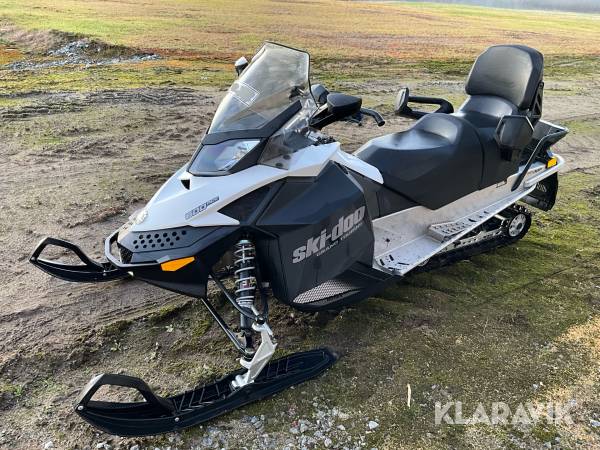 Snöskoter Ski-Doo Grand Touring 600