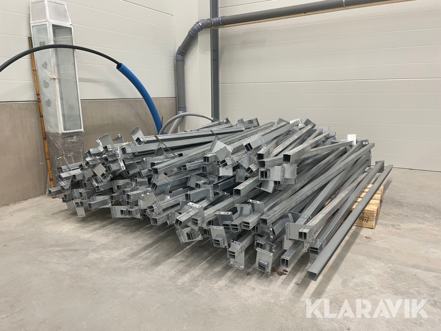 Genomkörningsskydd / pallstopp till pallställ, större parti