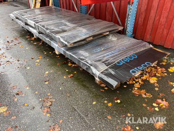 Takplåt Areco Stratos svart