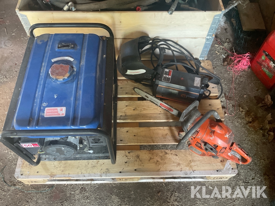 Elverk, motorsåg och pinnsvets