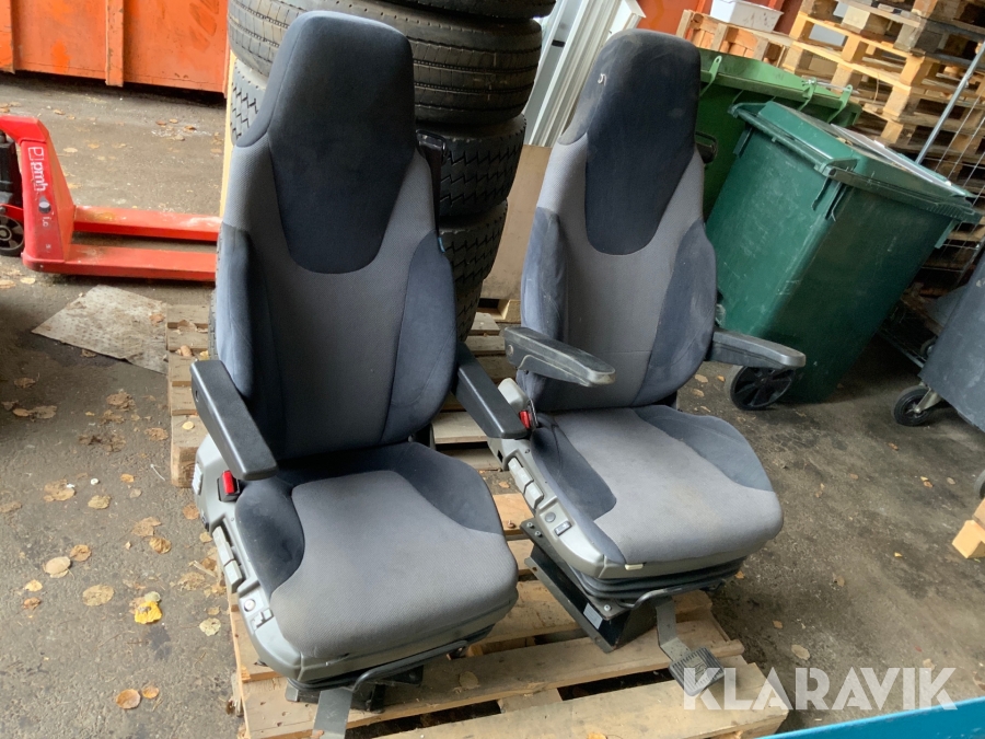 Stolar Be-ge från Scaniabuss 2st