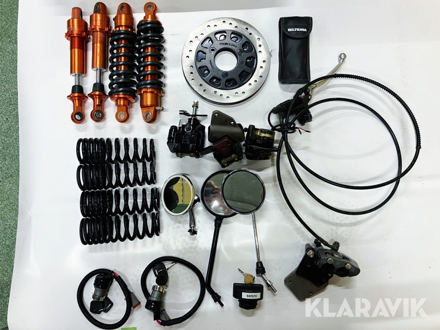 Blandade fordonstillbehör stötdämpare, bromsskivor, varvräknare mm
