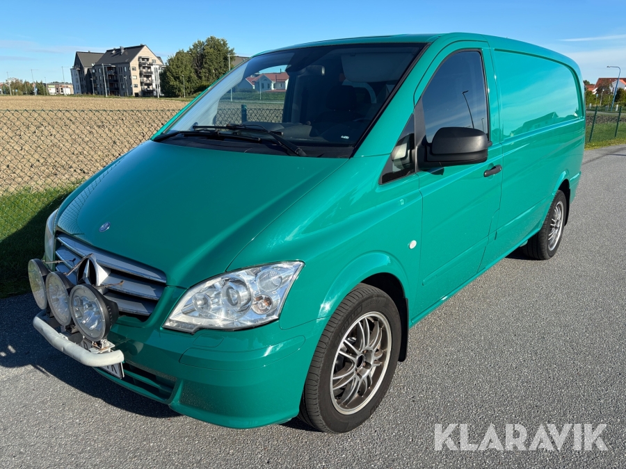 Skåpbil Mercedes-Benz Vito 116 med sidodörr