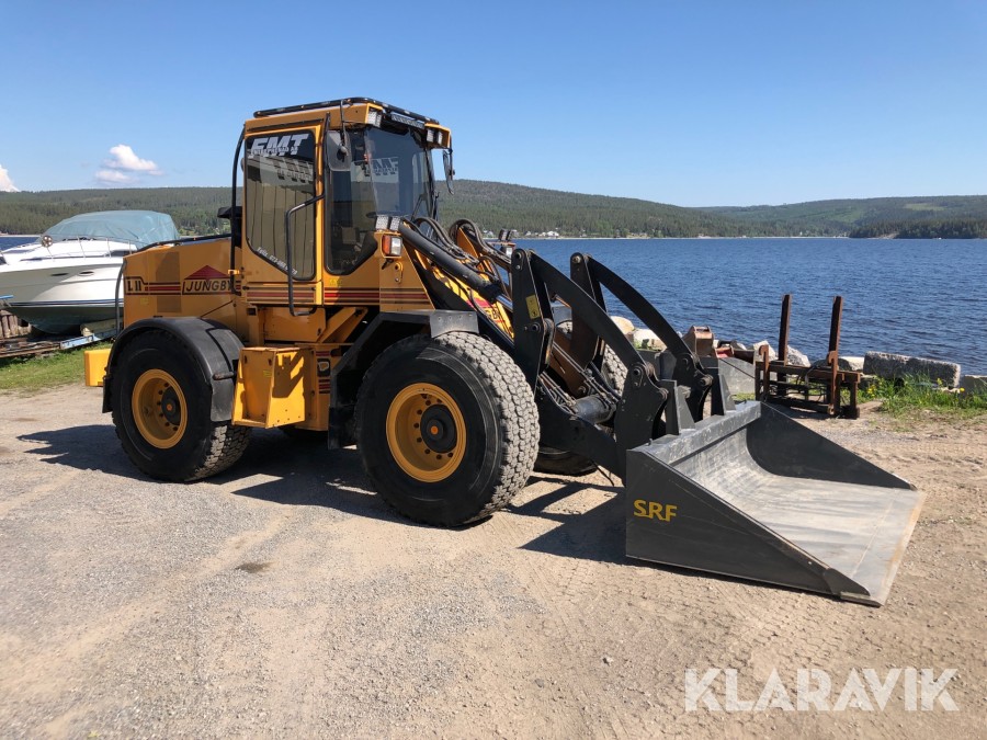 Lastmaskin Ljungby L11 med planeringsskopa