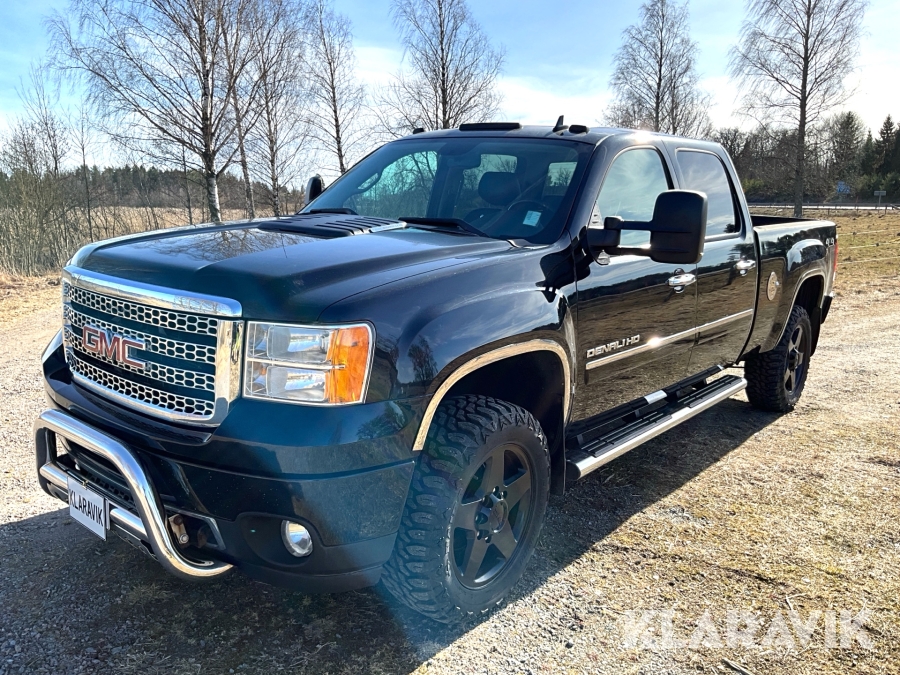Pickup GMC Sierra 2500 HD Denali 6.6 L Duramax