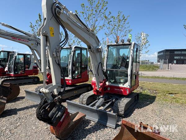 Grävmaskin Takeuchi TB240