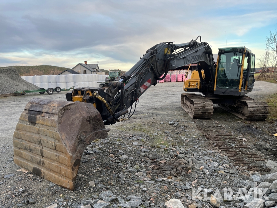 Grävmaskin Volvo EC140B LC