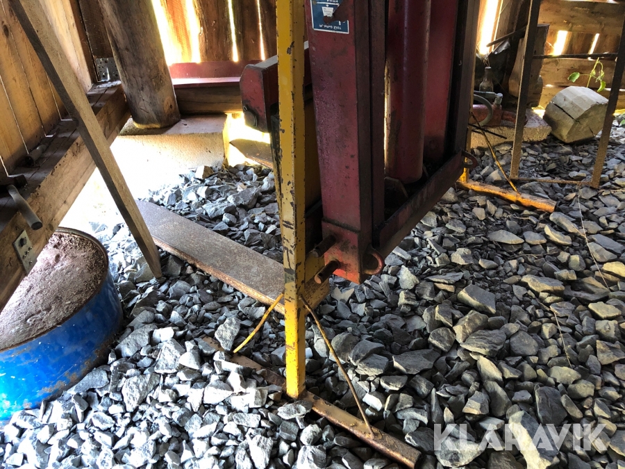 Gaffelställ till traktor 