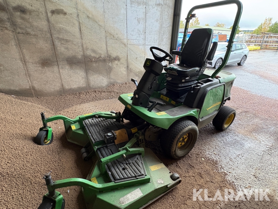 Åkgräsklippare John Deere 1445