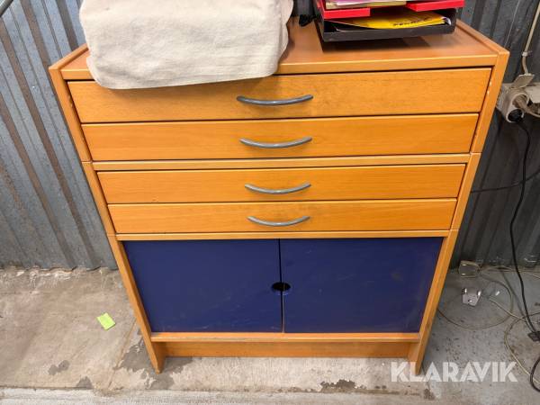 Byrå/skåp 3 st