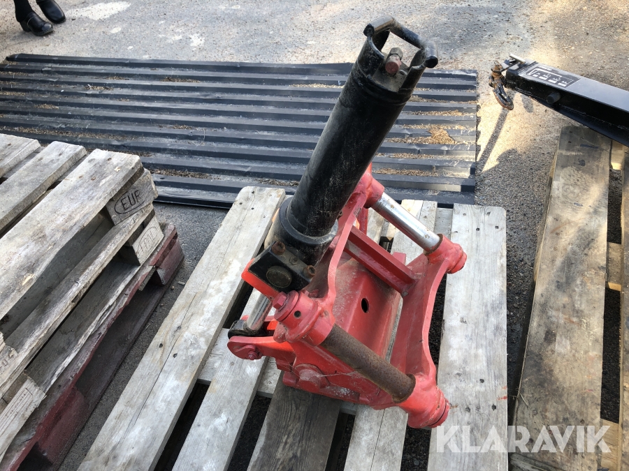 Tiltmellandel fäste S40