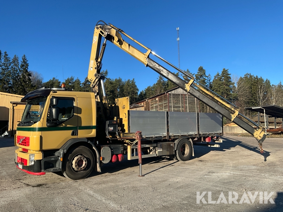 Lastbil Brädgårdsbil Volvo XS FE 280 4x2 Hiab 122E- 5 Kran