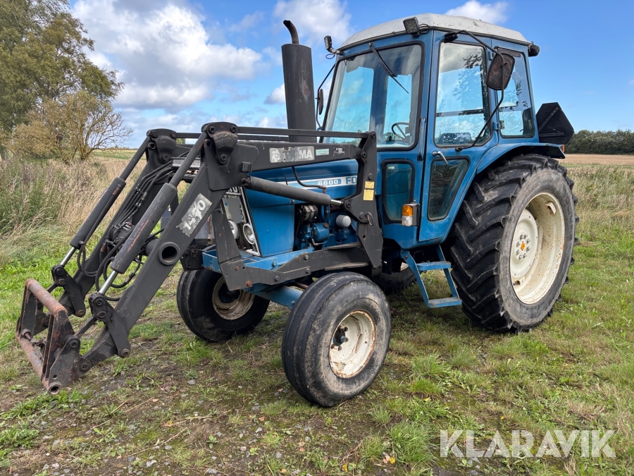 Traktor Ford 6600 med frontlastare