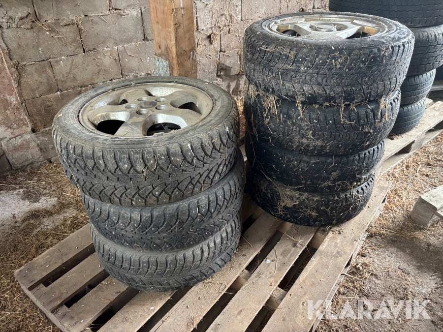 Däck Michelin/Nordman på Saab fälg