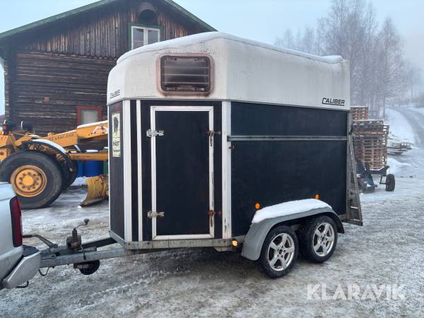 Hästtransport Caliber 1800