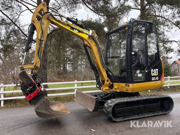 Grävmaskin CAT 302.4D med redskap