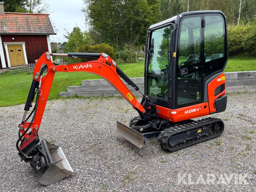 Minigrävare Kubota KX016-4 med 4 st redskap