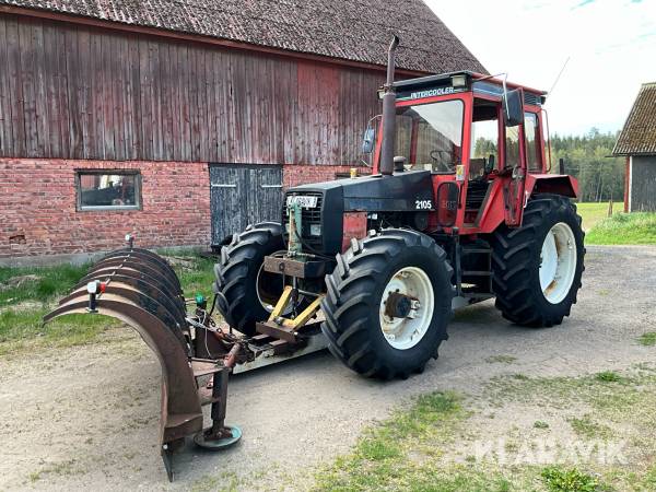 Traktor Valmet 2105