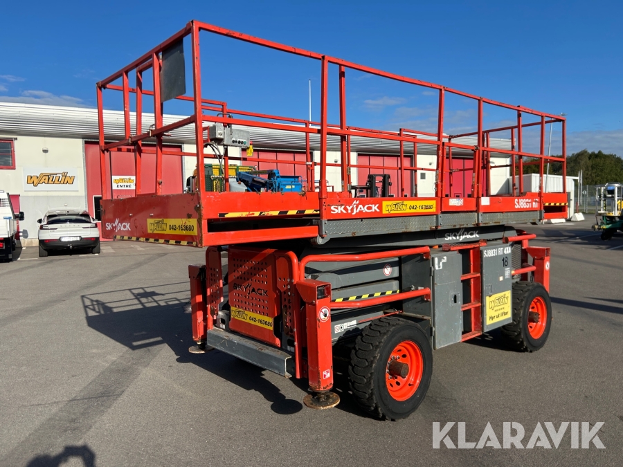 Saxlift Skyjack 8831 RT