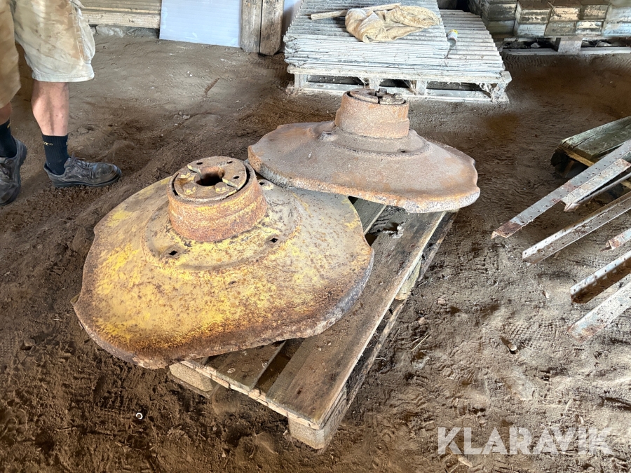 Fälgtallrikar 2st till Volvo BM