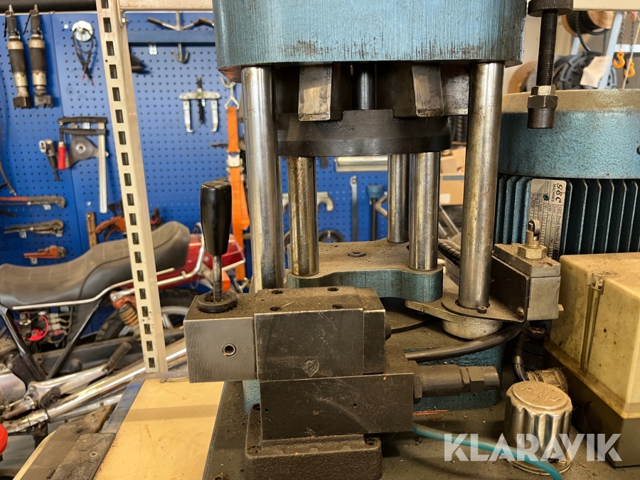 Hydraulpress Gates hydraulics K7003, Köping, Klaravik auktio