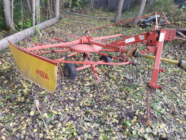 Strängläggare Fella TS330