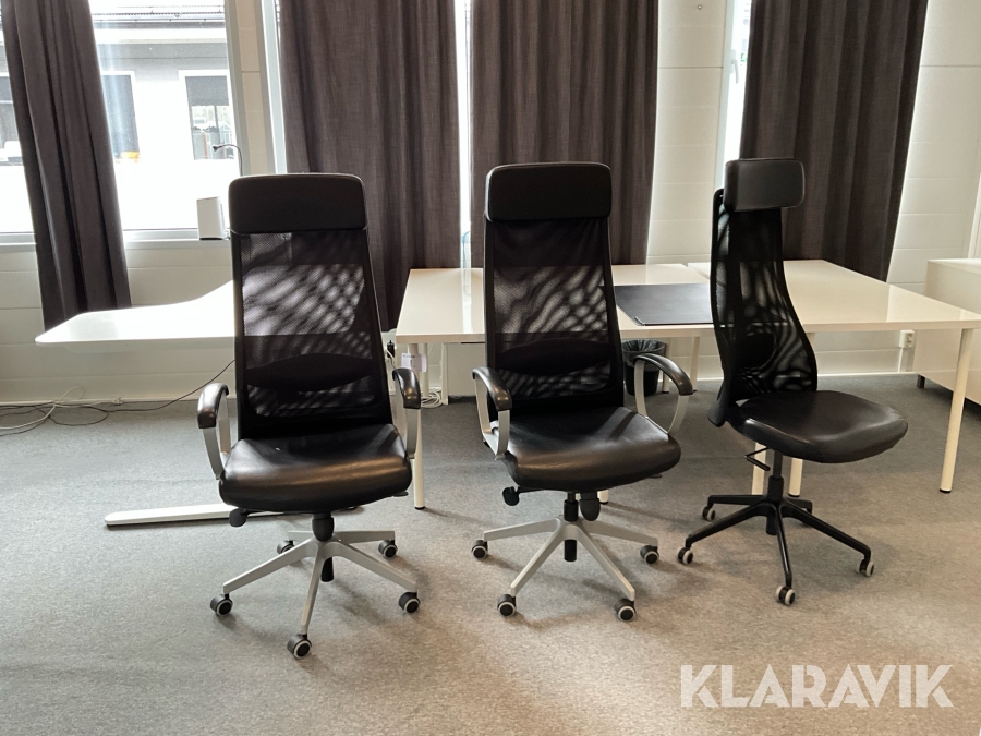 Kontorsmöbler skrivbord och stolar
