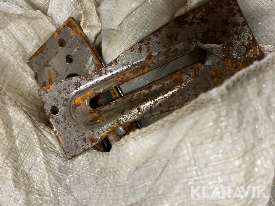 Formlås för knopstag